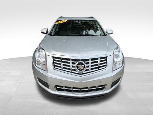 Radiant Silver Metallic 2016 Cadillac SRX Luxury Collection