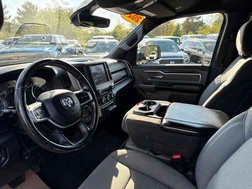 Bright White Clearcoat 2021 RAM 1500 Big Horn