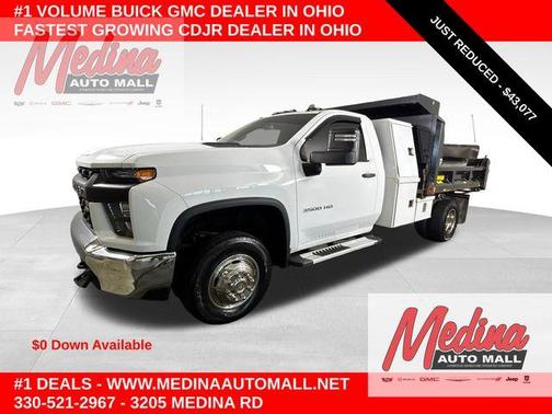 Summit White 2021 Chevrolet Silverado 3500 WT