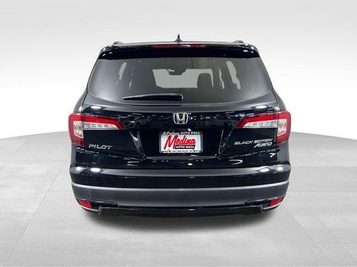 Crystal Black Pearl 2021 Honda Pilot Black Edition