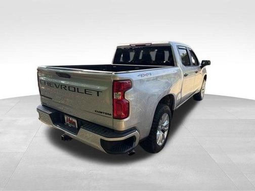 Silver Ice Metallic 2020 Chevrolet Silverado 1500 Custom