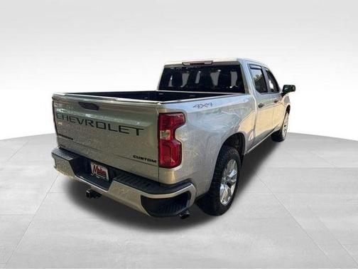 Silver Ice Metallic 2020 Chevrolet Silverado 1500 Custom