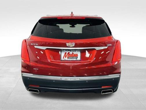 2017 Cadillac XT5 Premium Luxury