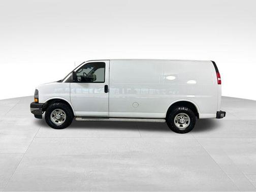 Summit White 2019 Chevrolet Express 2500 Work Van