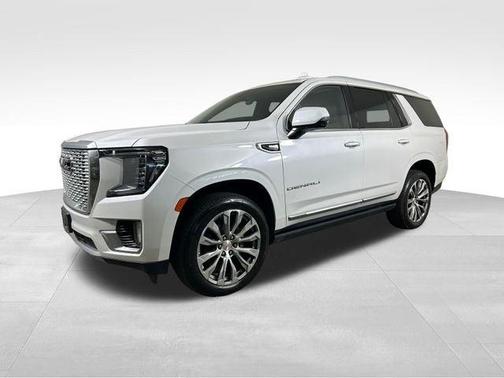 White Frost Tri-Coat 2021 GMC Yukon Denali