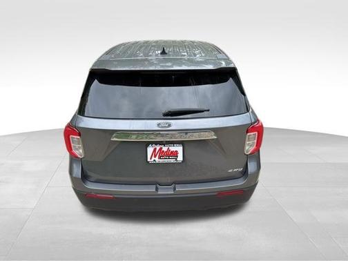 Gray Metallic 2021 Ford Explorer Base