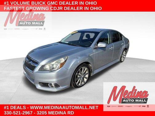 Ice Silver Metallic 2014 Subaru Legacy 2.5i Sport