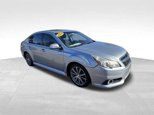 Ice Silver Metallic 2014 Subaru Legacy 2.5i Sport