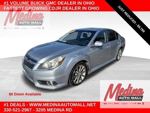 Ice Silver Metallic 2014 Subaru Legacy 2.5i Sport