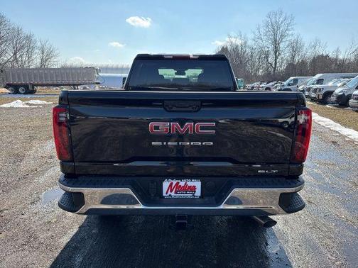 2026 GMC Sierra 2500 SLT