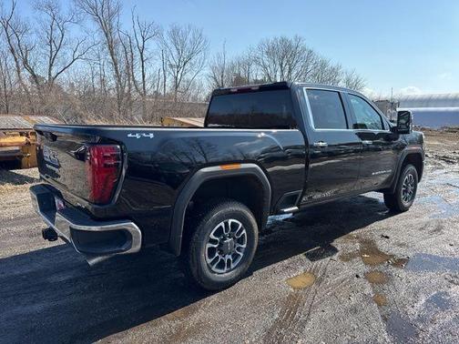 2026 GMC Sierra 2500 SLT