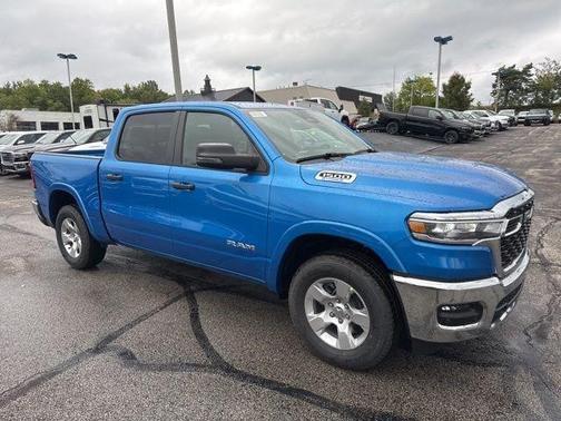 2025 RAM 1500 Big Horn/Lone Star