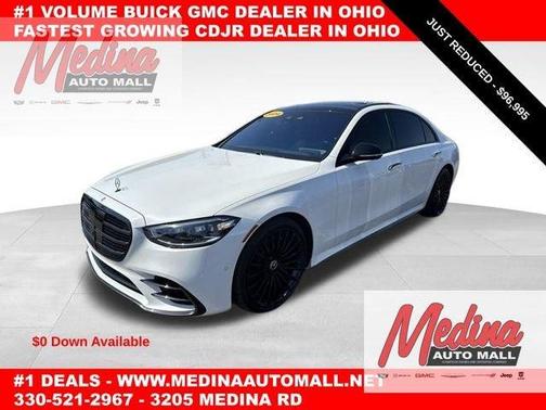 MANUFAKTUR Moonlight White Metallic 2024 Mercedes-Benz S-Class S 580 4MATIC