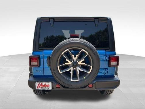 2025 Jeep Wrangler 4xe Sport