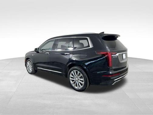 2024 Cadillac XT6 Premium Luxury FWD
