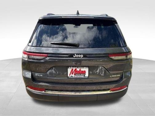 2025 Jeep Grand Cherokee Laredo X