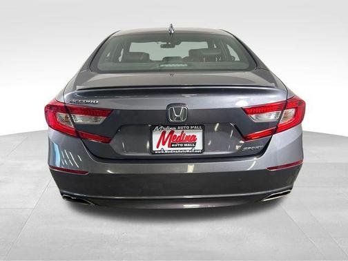 Modern Steel Metallic 2018 Honda Accord Sport