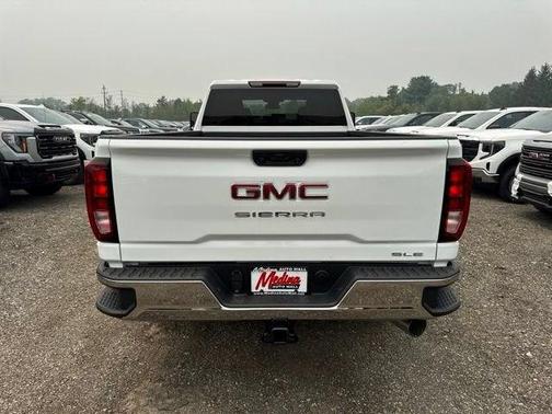 Summit White 2026 GMC Sierra 2500 SLE