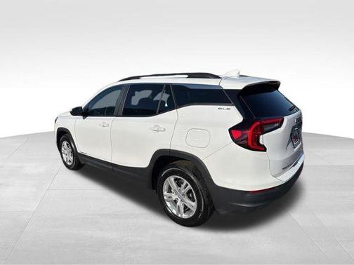 Summit White 2024 GMC Terrain SLE