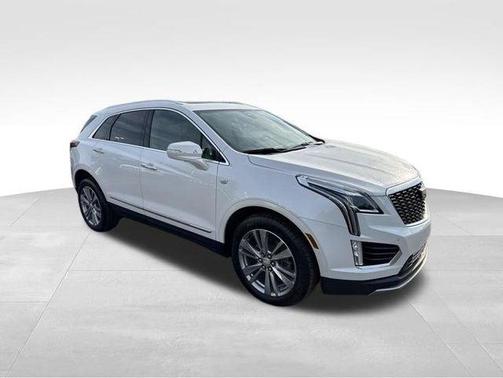 Crystal White Tri-Coat 2024 Cadillac XT5 Premium Luxury