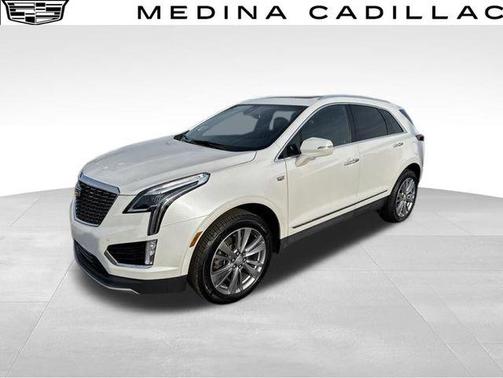 Crystal White Tri-Coat 2024 Cadillac XT5 Premium Luxury