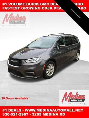 2022 Chrysler Pacifica Touring-L