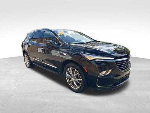 2023 Buick Enclave Premium