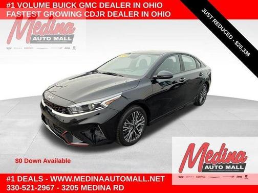 Aurora Black 2024 Kia Forte GT-Line