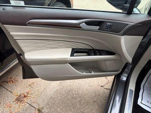 Magnetic 2017 Ford Fusion Platinum