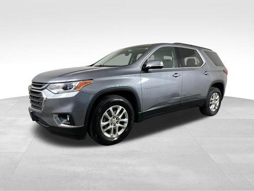 Satin Steel Metallic 2019 Chevrolet Traverse LT Leather