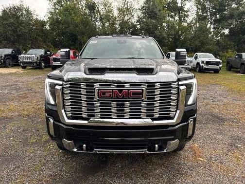 Onyx Black 2026 GMC Sierra 2500 Denali