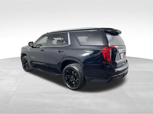 Onyx Black 2022 GMC Yukon SLE