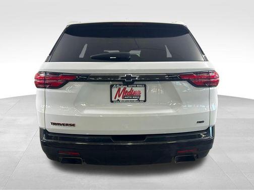 Summit White 2023 Chevrolet Traverse Premier