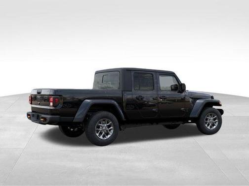 Black Clearcoat 2026 Jeep Gladiator 85th Anniversary Edition