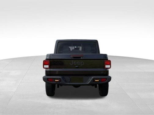 Black Clearcoat 2026 Jeep Gladiator 85th Anniversary Edition
