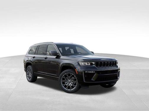 Diamond Black 2026 Jeep Grand Cherokee L Summit