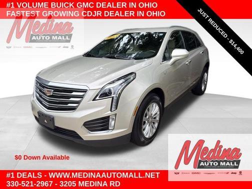 Silver Coast Metallic 2017 Cadillac XT5 Base