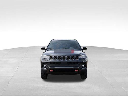 Diamond Black 2026 Jeep Compass Trailhawk