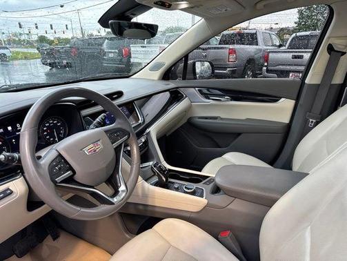 Latte 2023 Cadillac XT6 Premium Luxury AWD