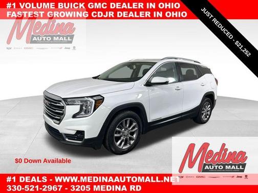 2022 GMC Terrain SLT