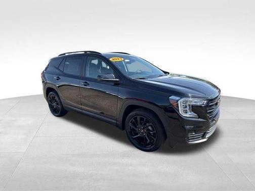 Ebony Twilight Metallic 2023 GMC Terrain SLE