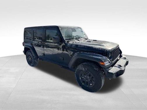 Black Clearcoat 2026 Jeep Wrangler Sport
