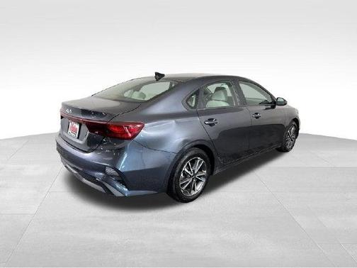 Gravity Gray 2023 Kia Forte LXS