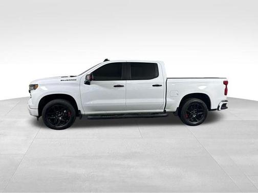 Summit White 2025 Chevrolet Silverado 1500 RST