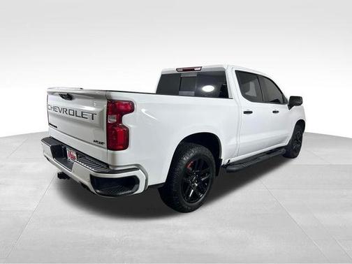 Summit White 2025 Chevrolet Silverado 1500 RST