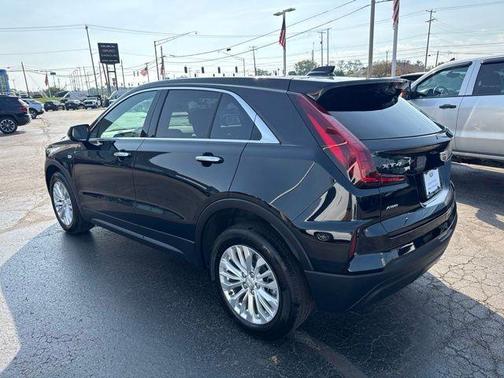 Stellar Black Metallic 2024 Cadillac XT4 Luxury