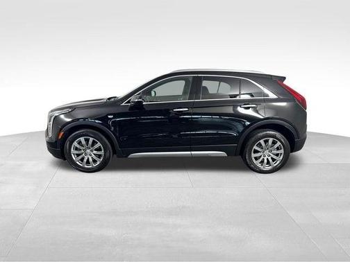 Stellar Black Metallic 2023 Cadillac XT4 Premium Luxury