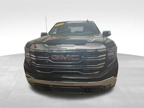 Onyx Black 2023 GMC Sierra 1500 SLT