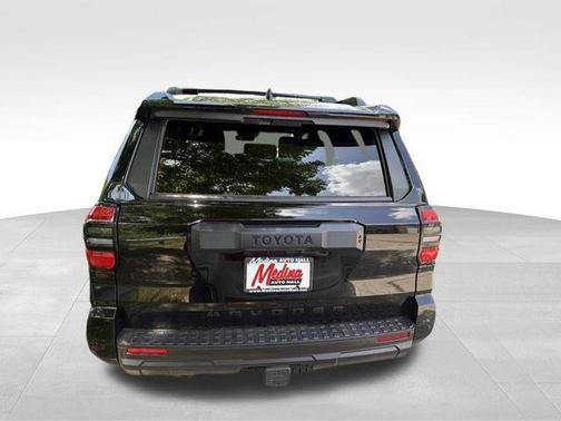 Black 2025 Toyota 4Runner Sport