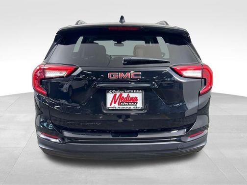 Ebony Twilight Metallic 2023 GMC Terrain SLE